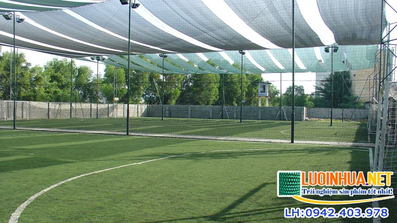 Có mấy loại lưới rào sân bóng