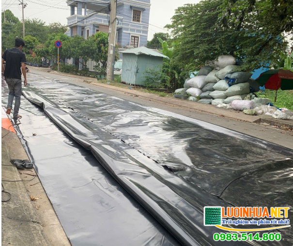 Lê Hà Vina cung cấp bạt lót