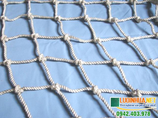 Tại sao phải dùng lưới an toàn 4*50 trong xây dựng