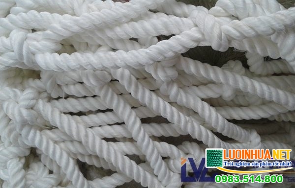 Lưới an toàn hứng rơi hành lang công trình